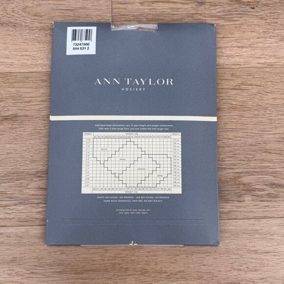 Ann Taylor Hosiery Pantyhose Size S Champagne Nude Sheer Control Top VTG OPEN - Picture 3 of 6